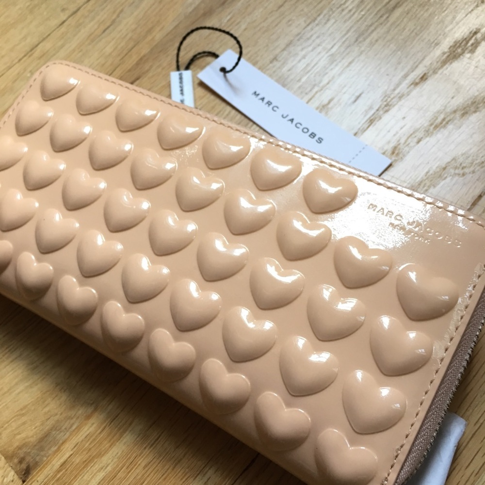 Marc Jacobs Heart Continental Wallet